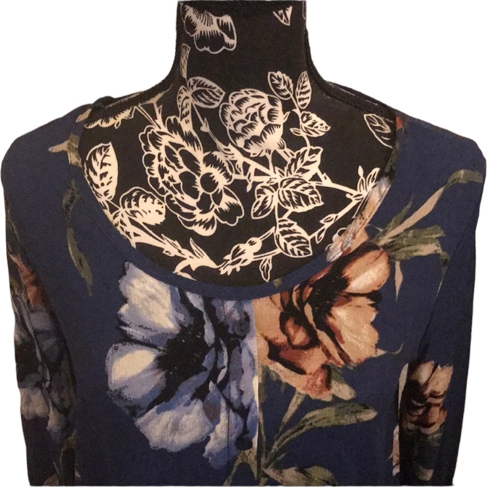 Navy Floral Button Down BoHo Blouse - Picture 7 of 7